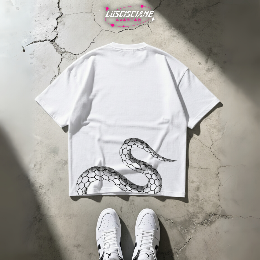 T-Shirt Oversize Heavyweight 240GSM – Sasuke Uchiha Naruto™ – 100% Coton Premium – Blanc
